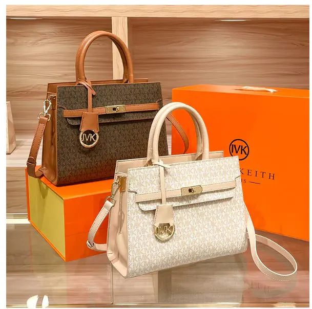 Minimalist Kelly Letter Tote Bag